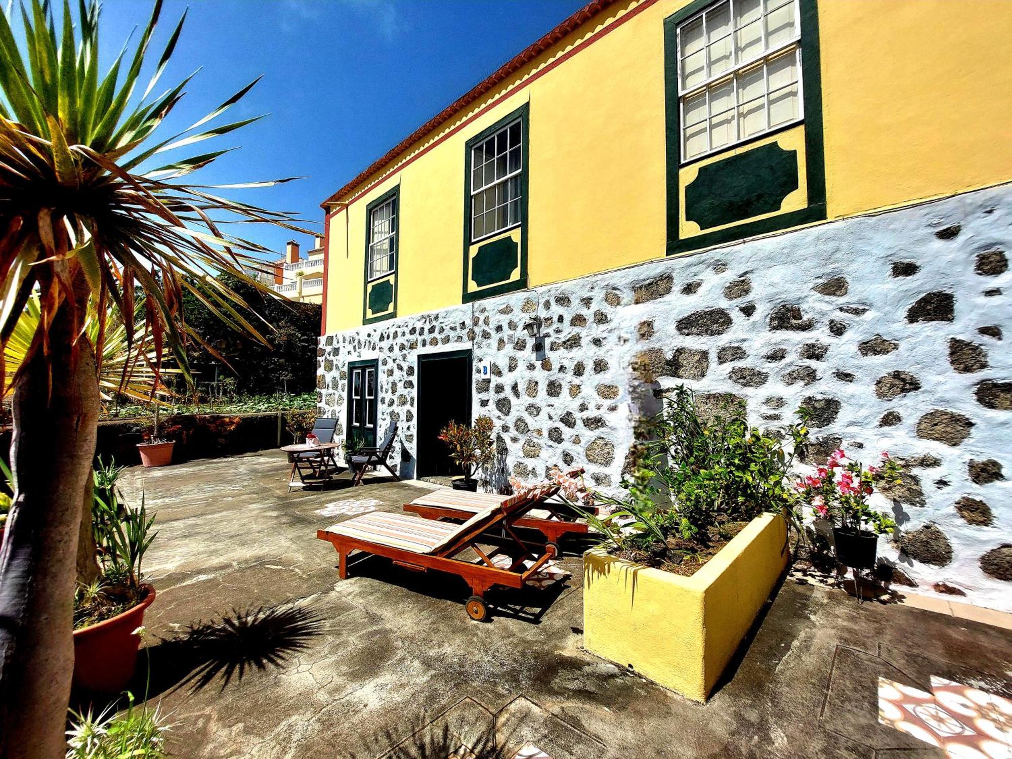 Villa Asuncion B ブレーニャ・バハ エクステリア 写真